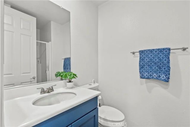 19904 Holly Drive, Saugus, CA 91350