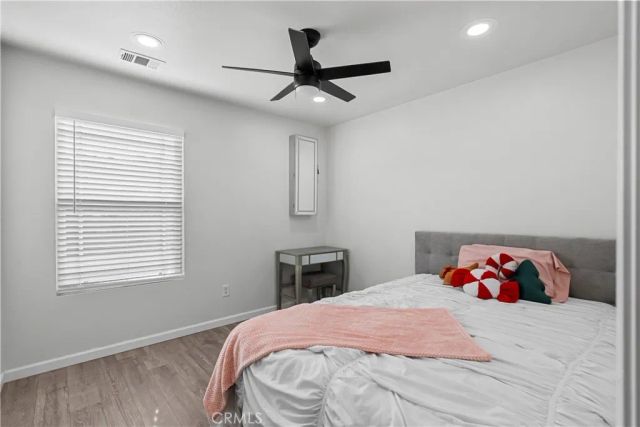 19904 Holly Drive, Saugus, CA 91350