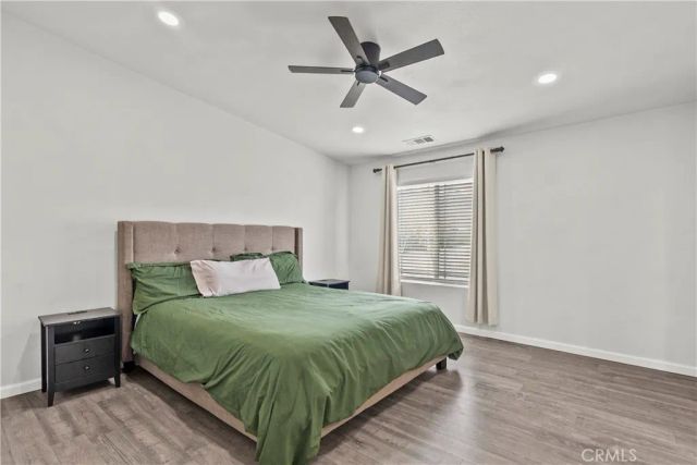 19904 Holly Drive, Saugus, CA 91350