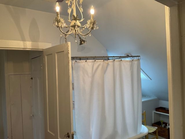 1 Middle 3, Marblehead, MA 01945