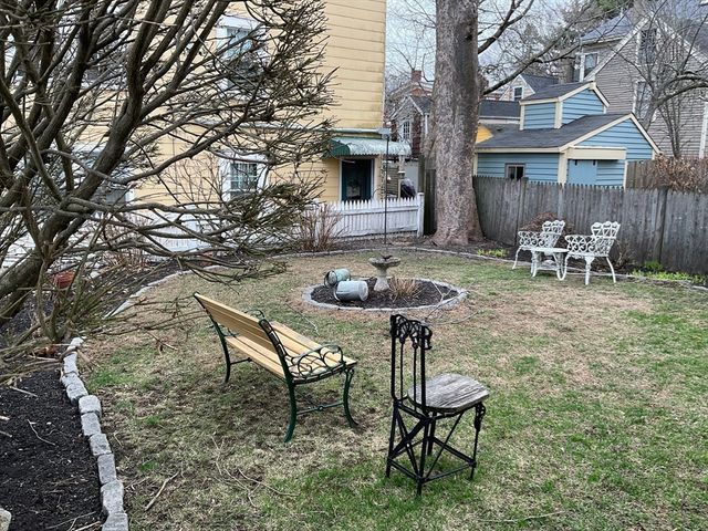 1 Middle 3, Marblehead, MA 01945