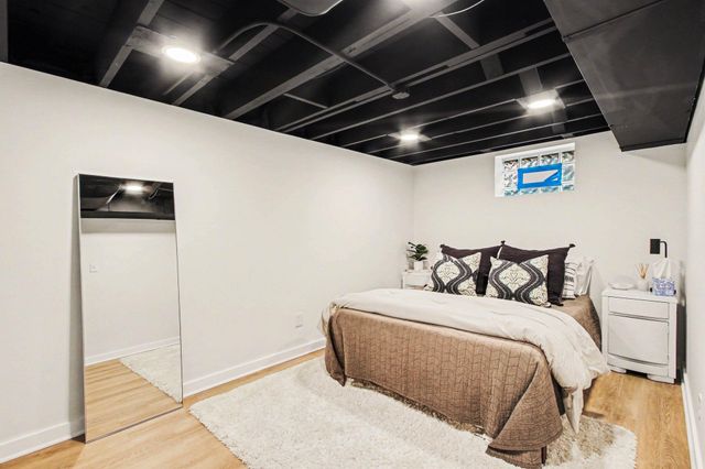 218 Sunset Lane, Munster, IN 46321