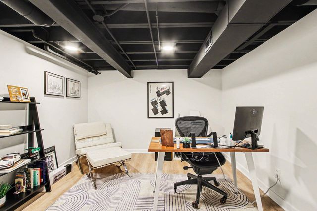 218 Sunset Lane, Munster, IN 46321