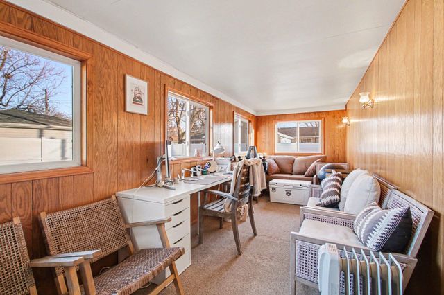 218 Sunset Lane, Munster, IN 46321