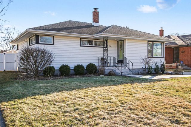 218 Sunset Lane, Munster, IN 46321