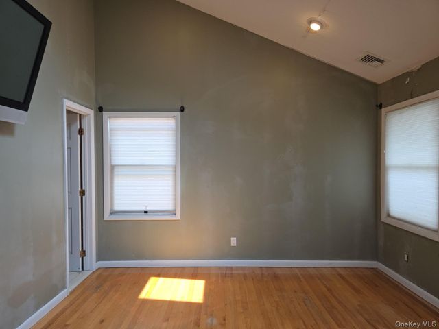 2871 Shore Road, Seaford, NY 11783