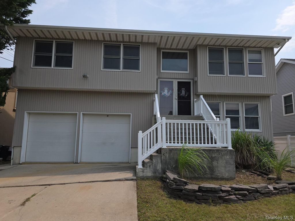 2871 Shore Road, Seaford, NY 11783