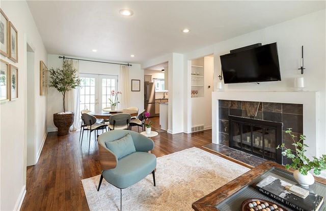 6318 W 54th Street, Mission, KS 66202