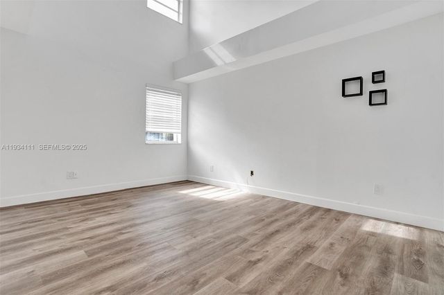 20985 SW 84th Ave, Cutler Bay, FL 33189