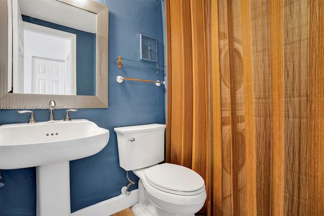 20985 SW 84th Ave, Cutler Bay, FL 33189