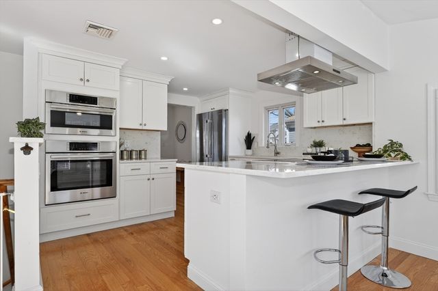 23 Stearns Rd, Belmont, MA 02478