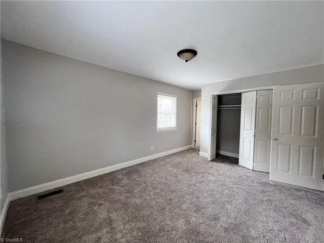 310 Woodlake Drive, Greensboro, NC 27406