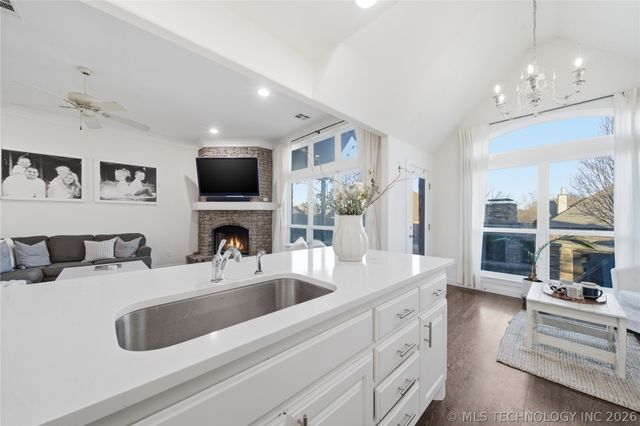 10917 S Sycamore Street, Jenks, OK 74037