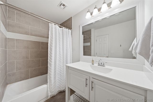 10917 S Sycamore Street, Jenks, OK 74037