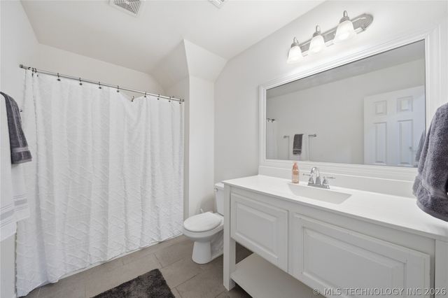 10917 S Sycamore Street, Jenks, OK 74037