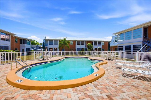 22333 EDGEWATER DRIVE C2, Punta Gorda, FL 33980