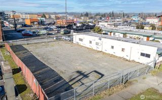 321 State Avenue N, Kent, WA 98030