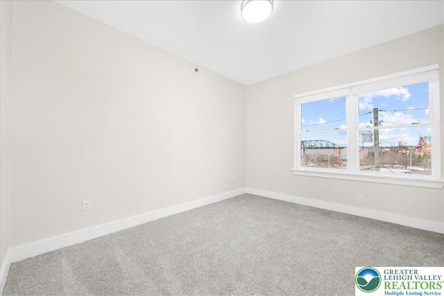 410 William Street 201, Bethlehem City, PA 18015