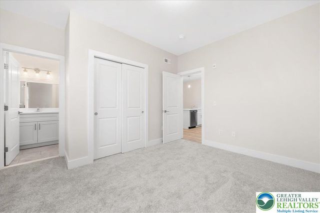 410 William Street 201, Bethlehem City, PA 18015