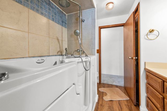 69455 Hicks Road, Armada, MI 48005