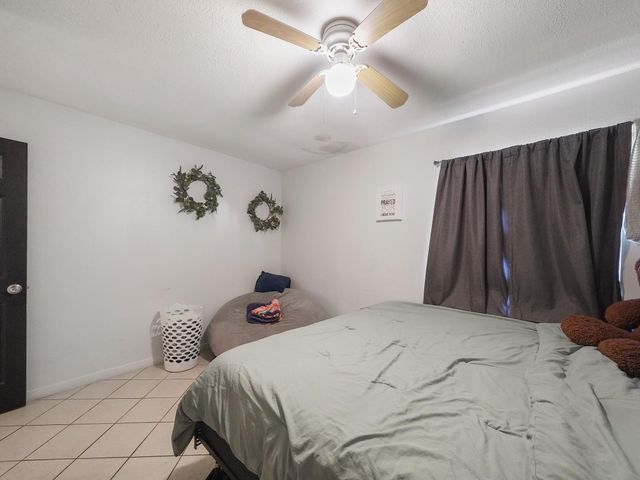 10214 Buena Park Drive, Houston, TX 77089