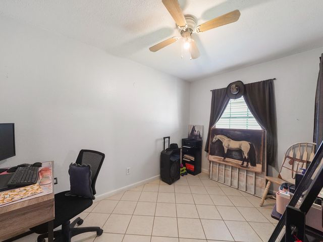 10214 Buena Park Drive, Houston, TX 77089