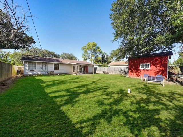 10214 Buena Park Drive, Houston, TX 77089