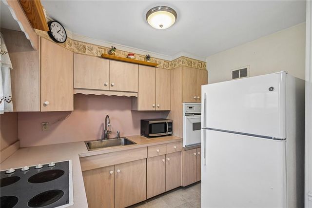 3334 Winchester Road, South Whitehall Twp, PA 18104