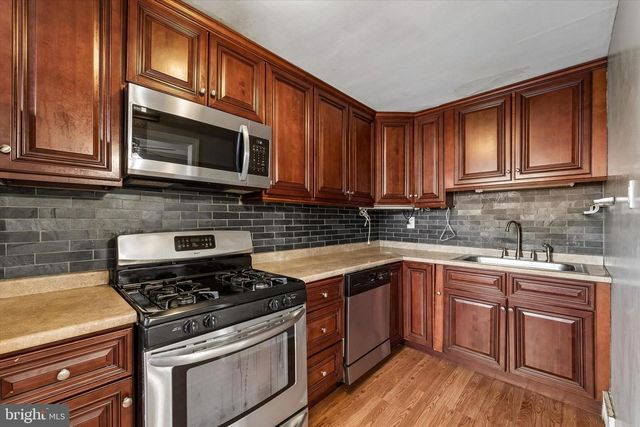 517 CHESTER AVE, Clifton Heights, PA 19018