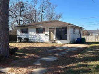 2101 Muldrow Drive, North Little Rock, AR 72117