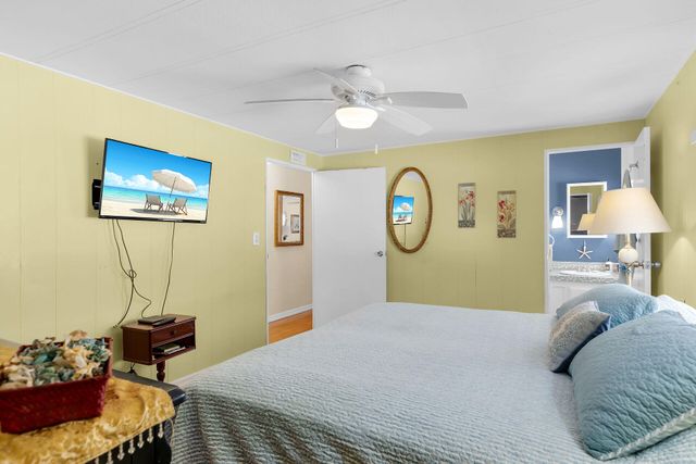 143 2nd Court, Key Largo, FL 33037