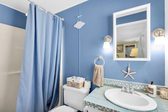 143 2nd Court, Key Largo, FL 33037