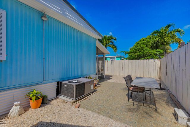 143 2nd Court, Key Largo, FL 33037