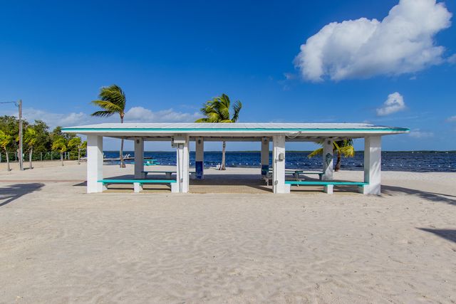 143 2nd Court, Key Largo, FL 33037