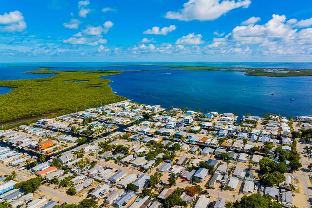 143 2nd Court, Key Largo, FL 33037