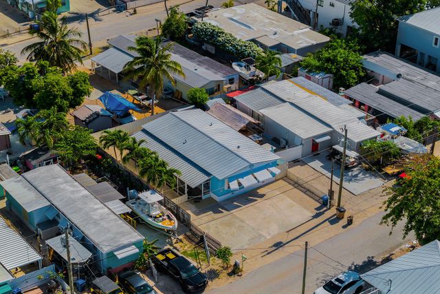 143 2nd Court, Key Largo, FL 33037