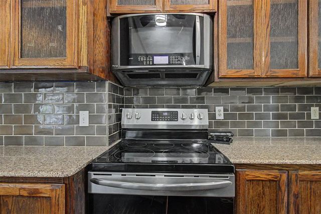761 S Carolyn Drive, Choctaw, OK 73020