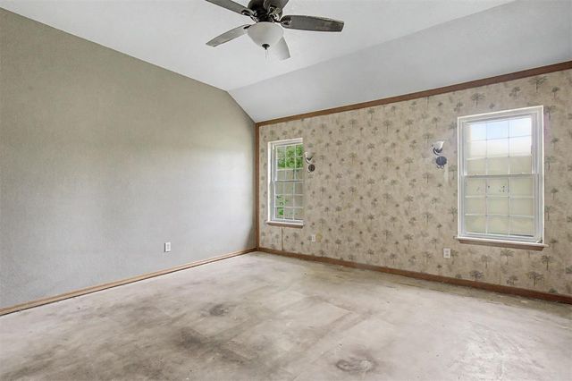 761 S Carolyn Drive, Choctaw, OK 73020