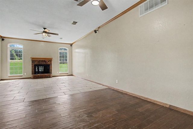 761 S Carolyn Drive, Choctaw, OK 73020