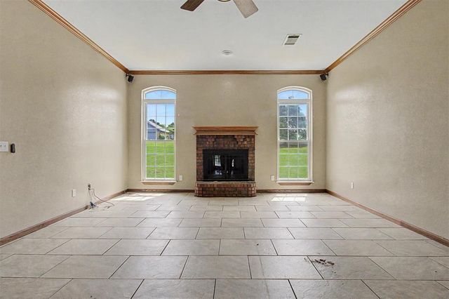 761 S Carolyn Drive, Choctaw, OK 73020