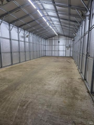 17001 Walker Lake Rd, Willits, CA 95490