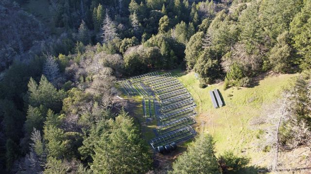 17001 Walker Lake Rd, Willits, CA 95490