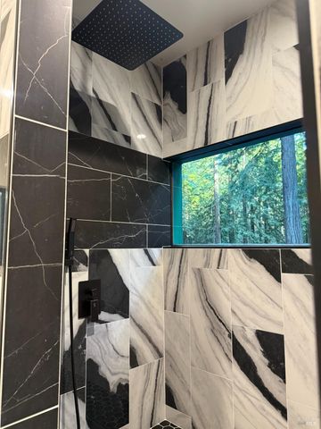 17001 Walker Lake Rd, Willits, CA 95490