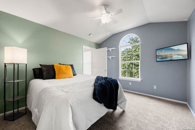 23610 Calico Chase, San Antonio, TX 78260