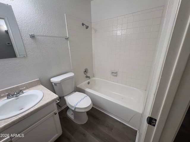 5331 W VOLTAIRE Drive, Glendale, AZ 85304