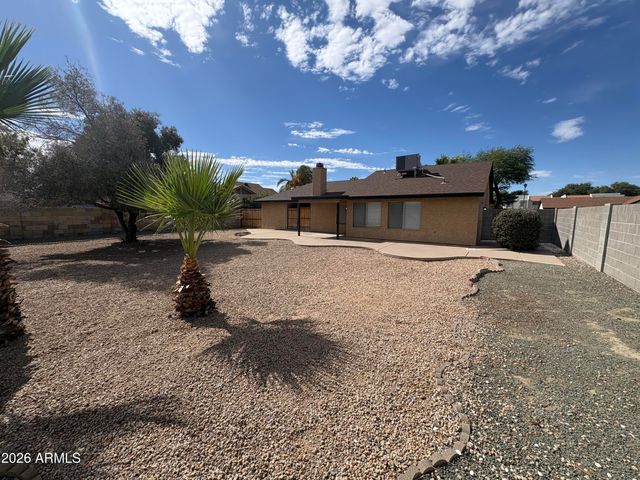 5331 W VOLTAIRE Drive, Glendale, AZ 85304