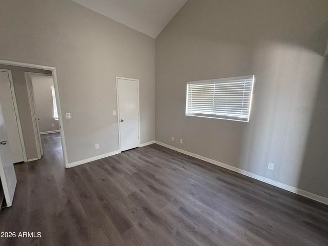 5331 W VOLTAIRE Drive, Glendale, AZ 85304
