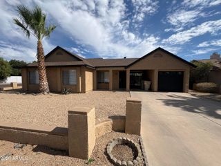 5331 W VOLTAIRE Drive, Glendale, AZ 85304