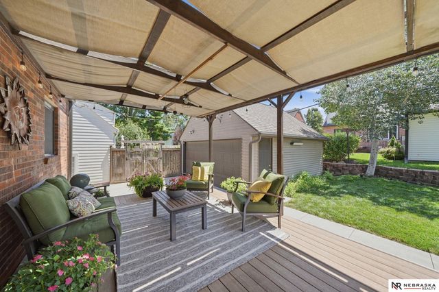 2643 Woodsdale Boulevard, Lincoln, NE 68502