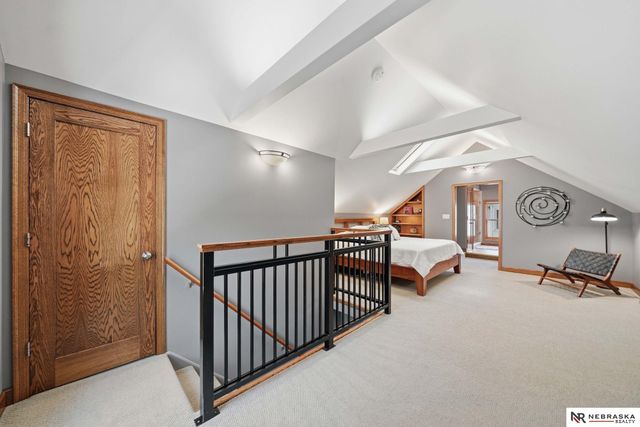 2643 Woodsdale Boulevard, Lincoln, NE 68502
